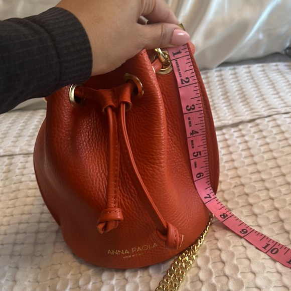 ANNA PAOLA bucket leather bag - Picture 7 of 7